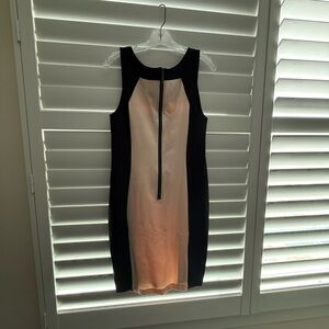 Chic Sleeveless Black and Cream Midi Dress